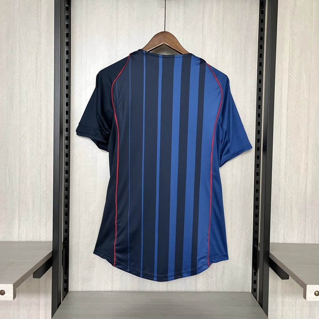 Barcelona Away Retro 04/05 Nike - Azul Escuro