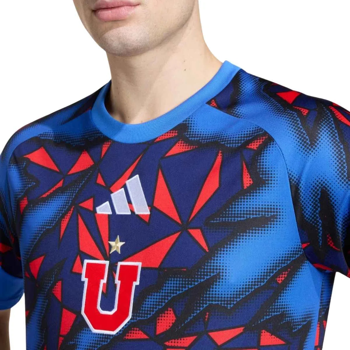 Universidad de Chile Pré Jogo 26/27 Torcedor Adidas - Azul e Vermelho