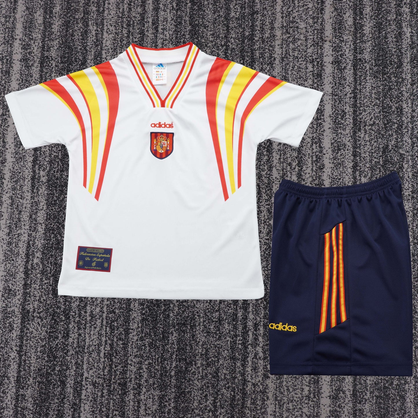 Kit Infantil Espanha Away Retro 1996 - Branco