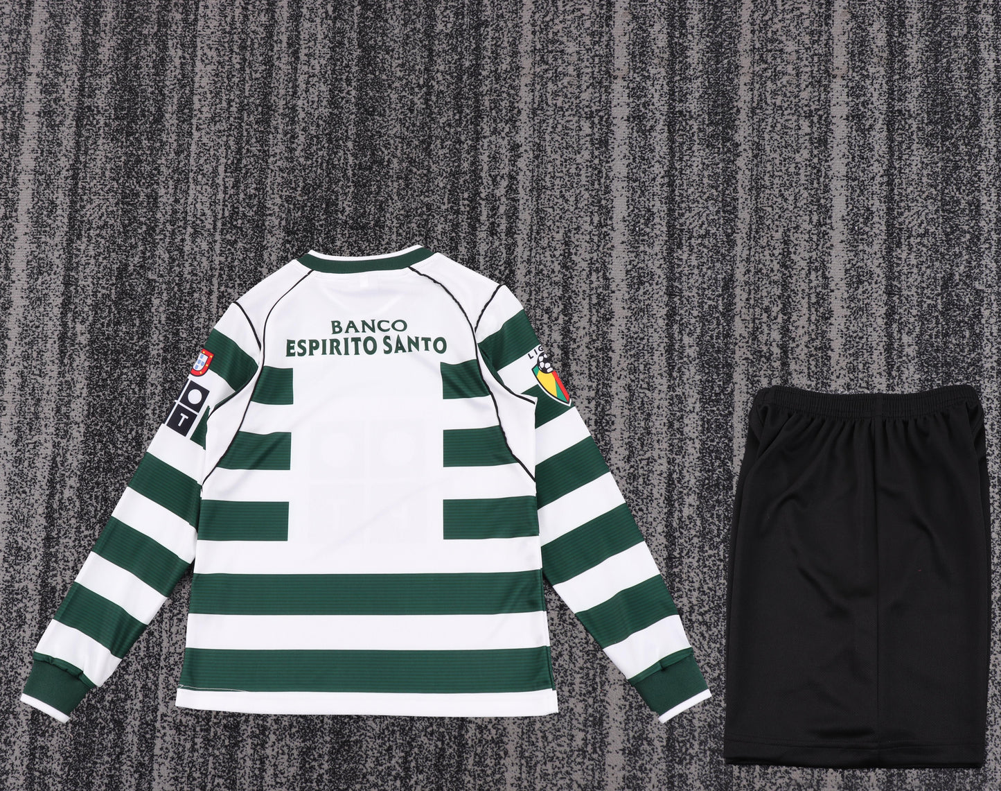 Kit Infantil Sporting Home Retrô 2003 Manga Longa - Verde e Branco
