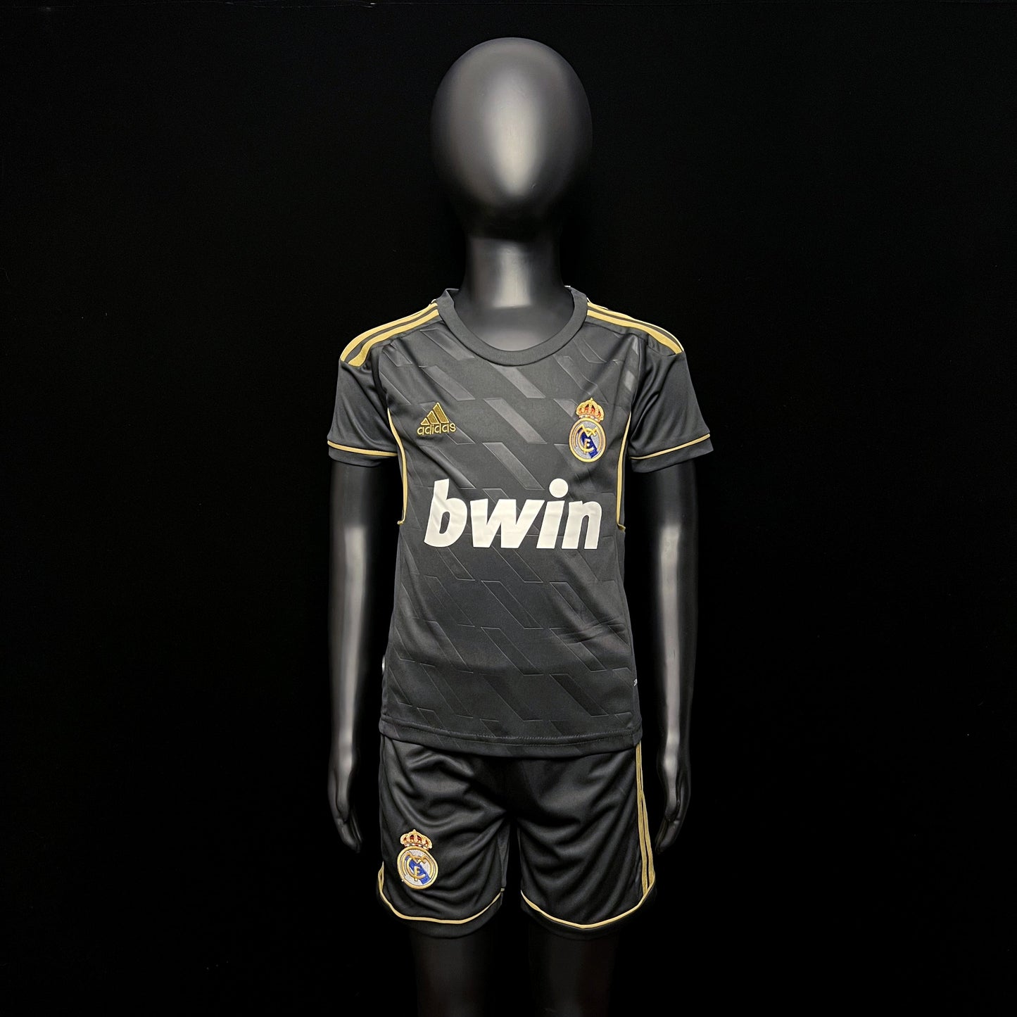 Kit Infantil Real Madrid Away Retrô 11/12 - Preto