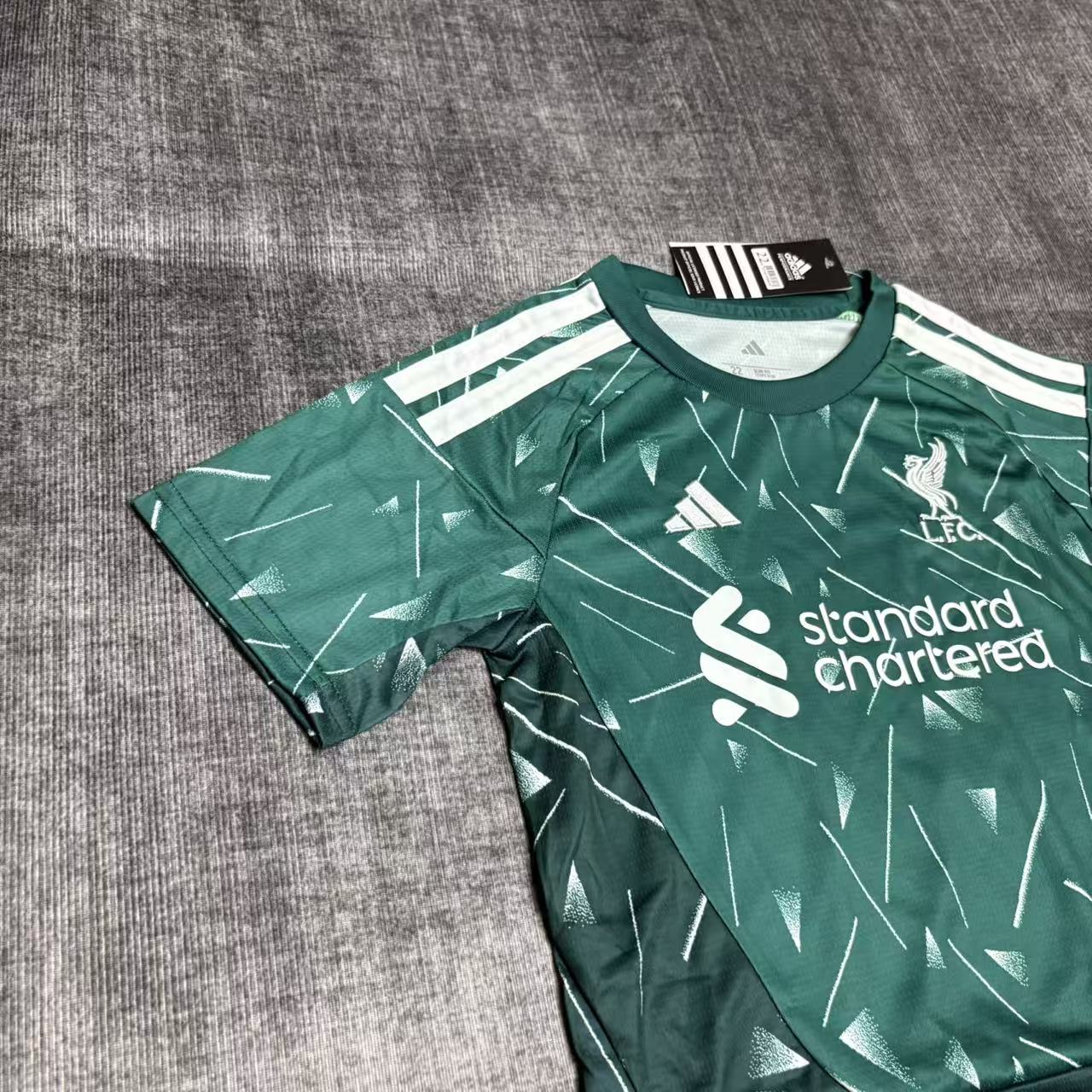 Kit Infantil Liverpool Goleiro 26/27  - Verde