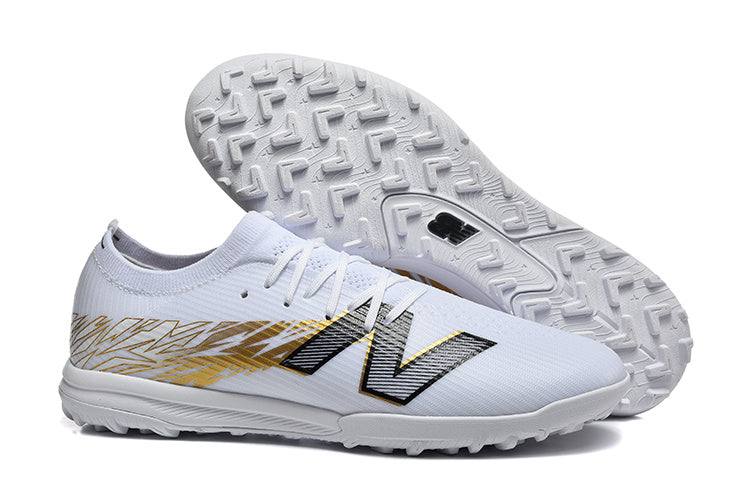 Chuteira Society New Balance Furon V8 Elite TF FG  - Branca Dourada