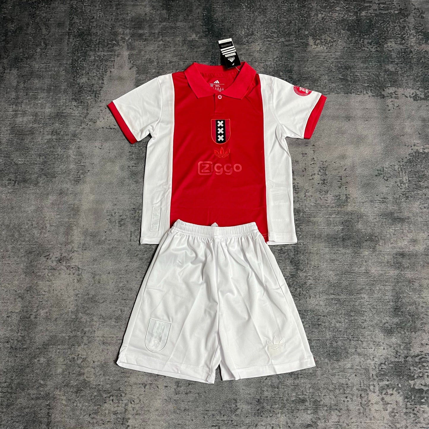 Kit Infantil Ajax Edição Especial 25/26 - Branca e Vermelha
