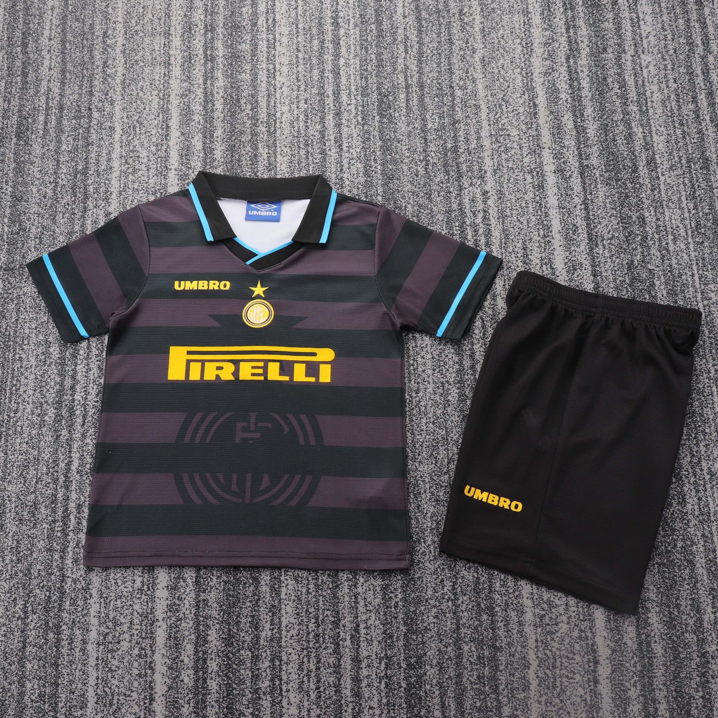 Kit Infantil Inter de Milão Third Retrô 97/98 - Cinza