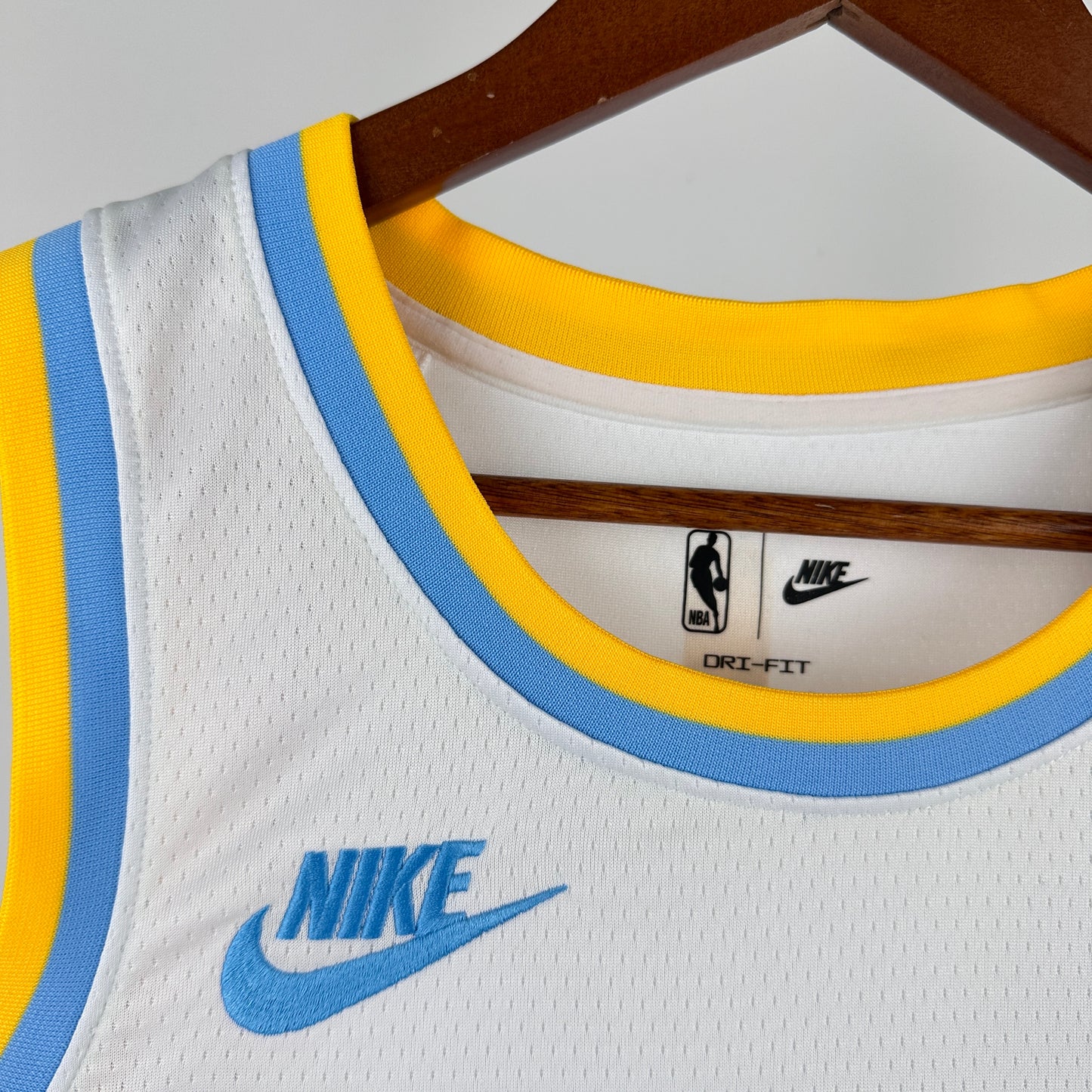 Regata LA Lakers Masculina - Branca e Azul Claro