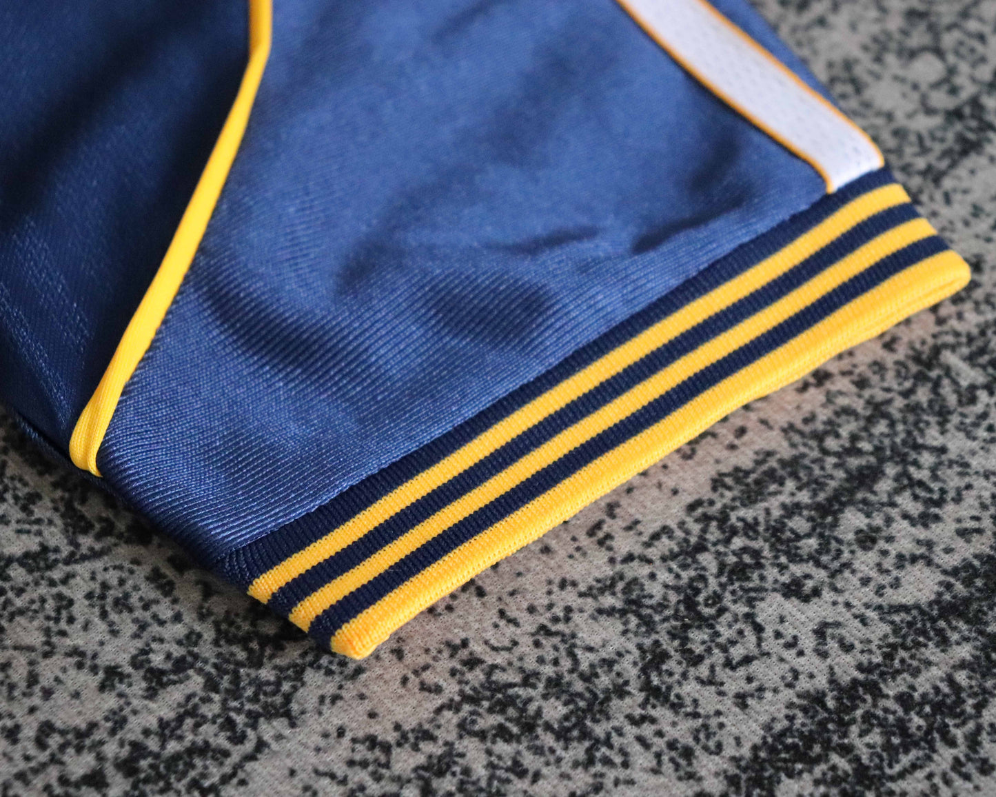 Kit Infantil Real Madrid Away Retrô 98/99 - Azul Marinho