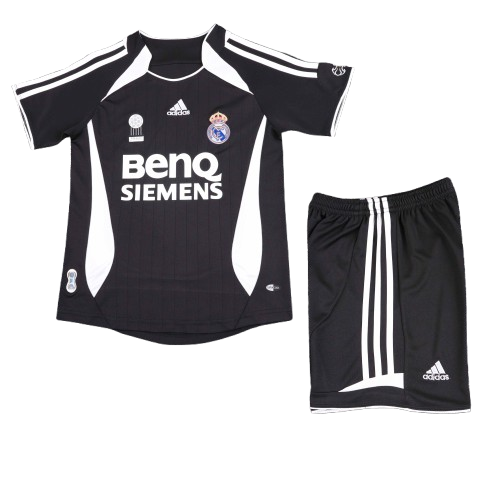 Kit Infantil Real Madrid Away Retrô 06/07 - Preto