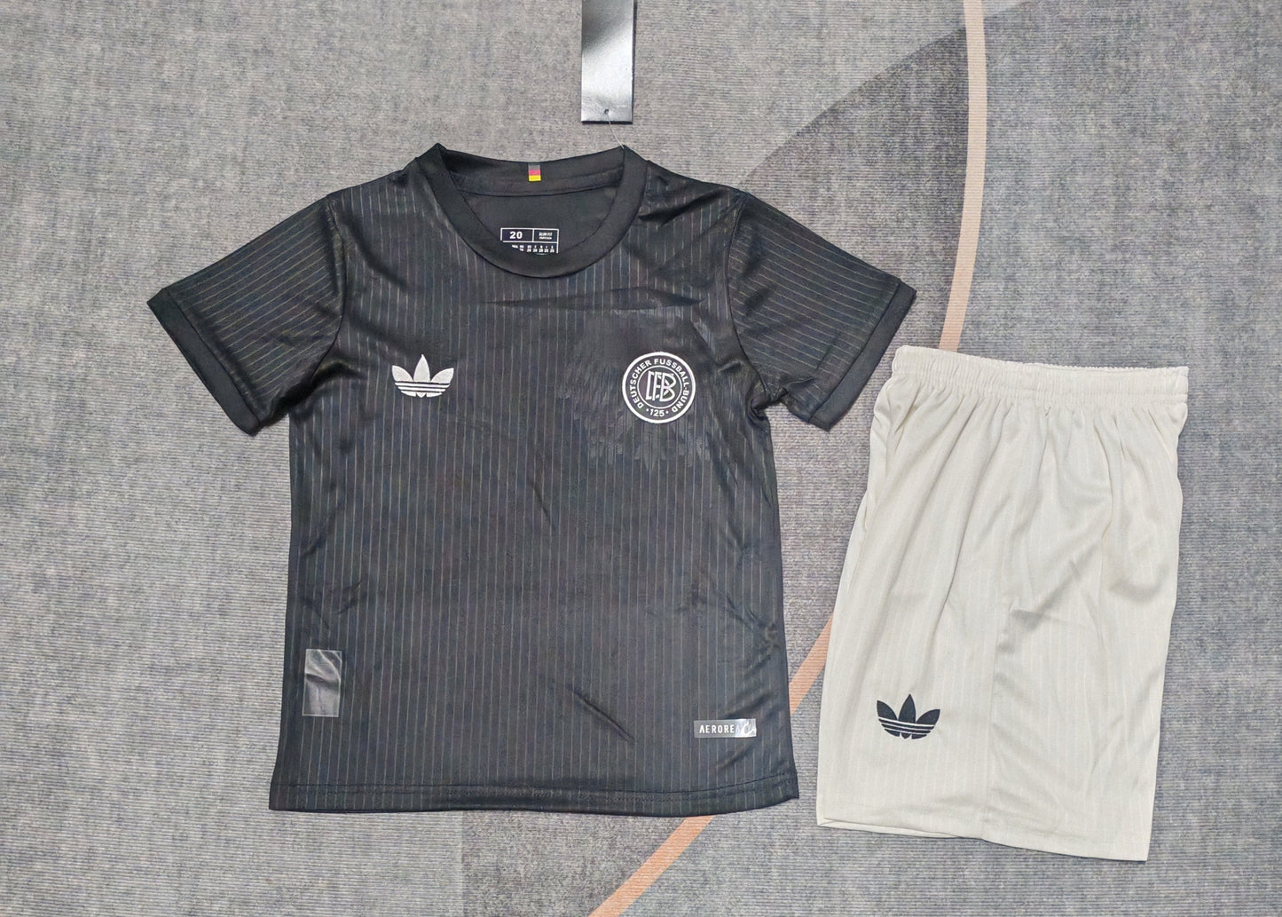 Kit Infantil Alemanha Treino 25/26 - Preto