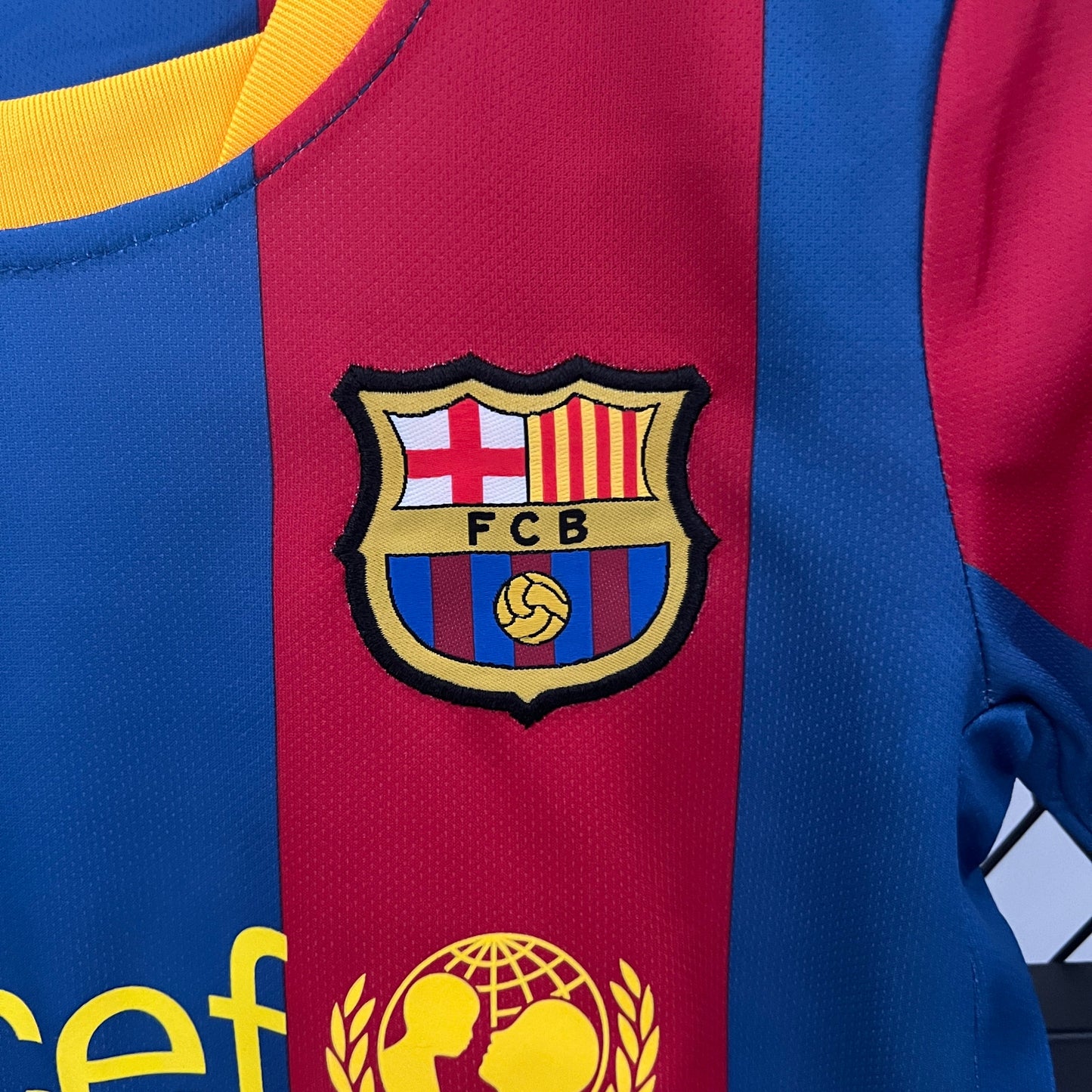 Kit Infantil Barcelona Home Retrô 10/11 - Grená