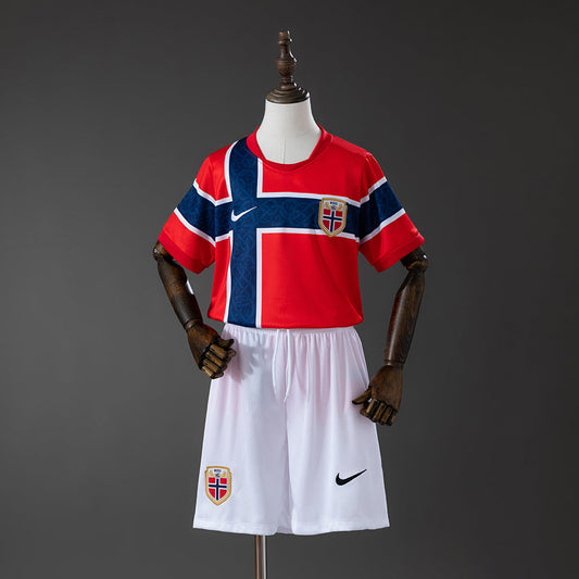 Kit Infantil Noruega Home 26/27  - Vermelha e Azul