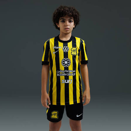 Kit Infantil Al ITTIHAD Home 25/26 - Preto e Amarelo