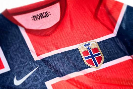 Noruega Home 26/27 Masculino Jogador Nike - Vermelha