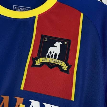 AFC Richmond Home 25/26 - Azul e Vermelho