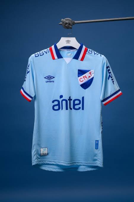 Nacional do Uruguai Fourth 25/26 Torcedor Umbro - Azul Claro
