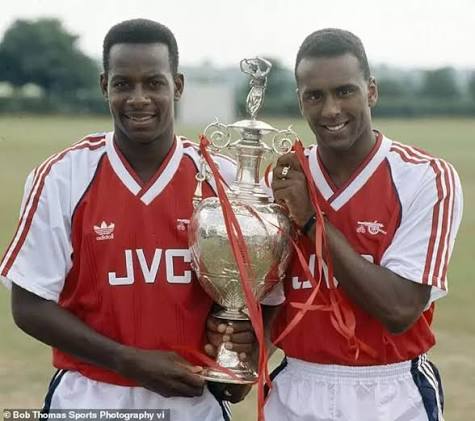 Arsenal Home Retrô 88/89 Adidas - Vermelho
