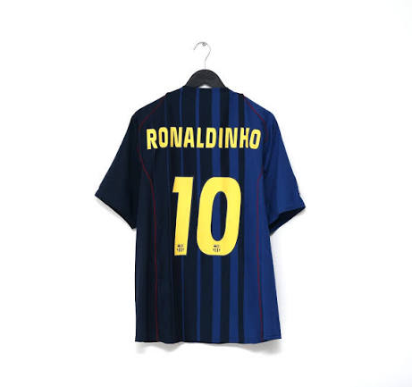 Barcelona Away Retro 04/05 Nike - Azul Escuro