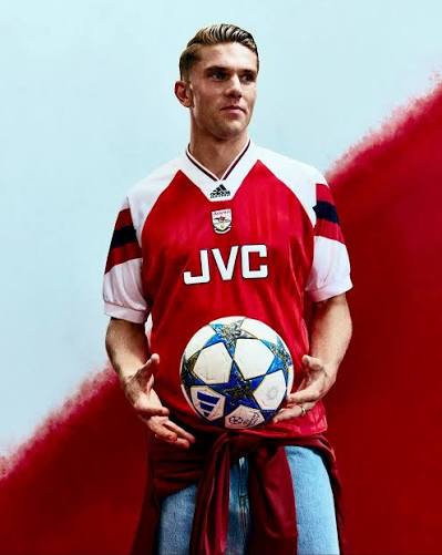 Arsenal Home Retrô 92/93 Adidas - Vermelha