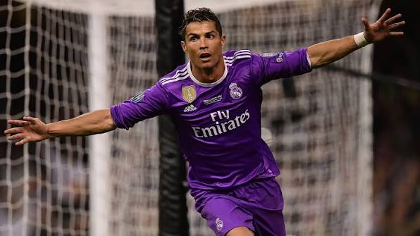 Real Madrid Retro Away 16/17 Adidas - Roxo