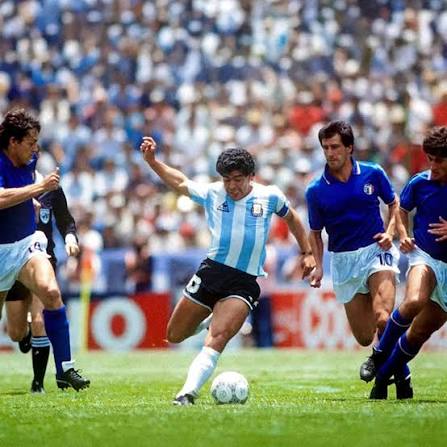 Argentina Home Retrô 1986 Masculino Le Coq Sportif -  Azul e Branca