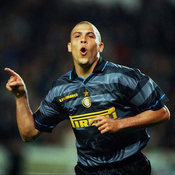 Inter de Milão Away Retrô 1997/1998 Umbro - Cinza