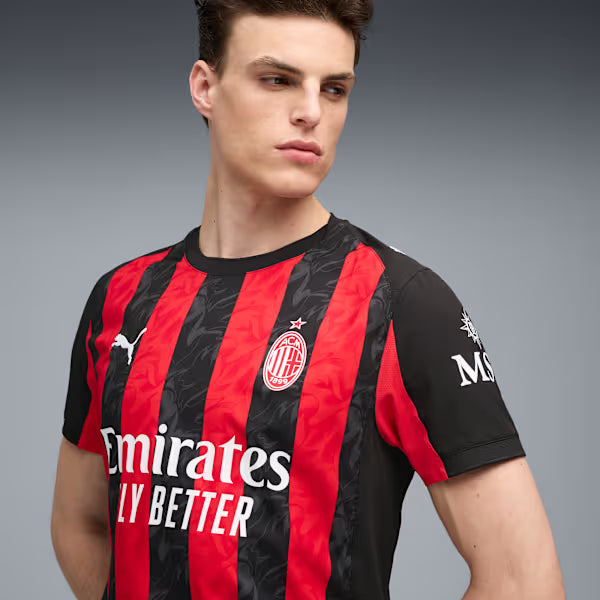 Milan Home 25/26 Jogador Puma - Vermelho e Preto