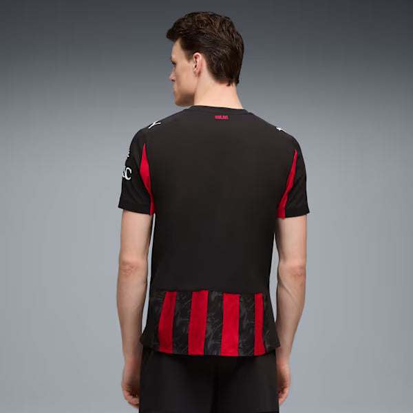 Milan Home 25/26 Jogador Puma - Vermelho e Preto