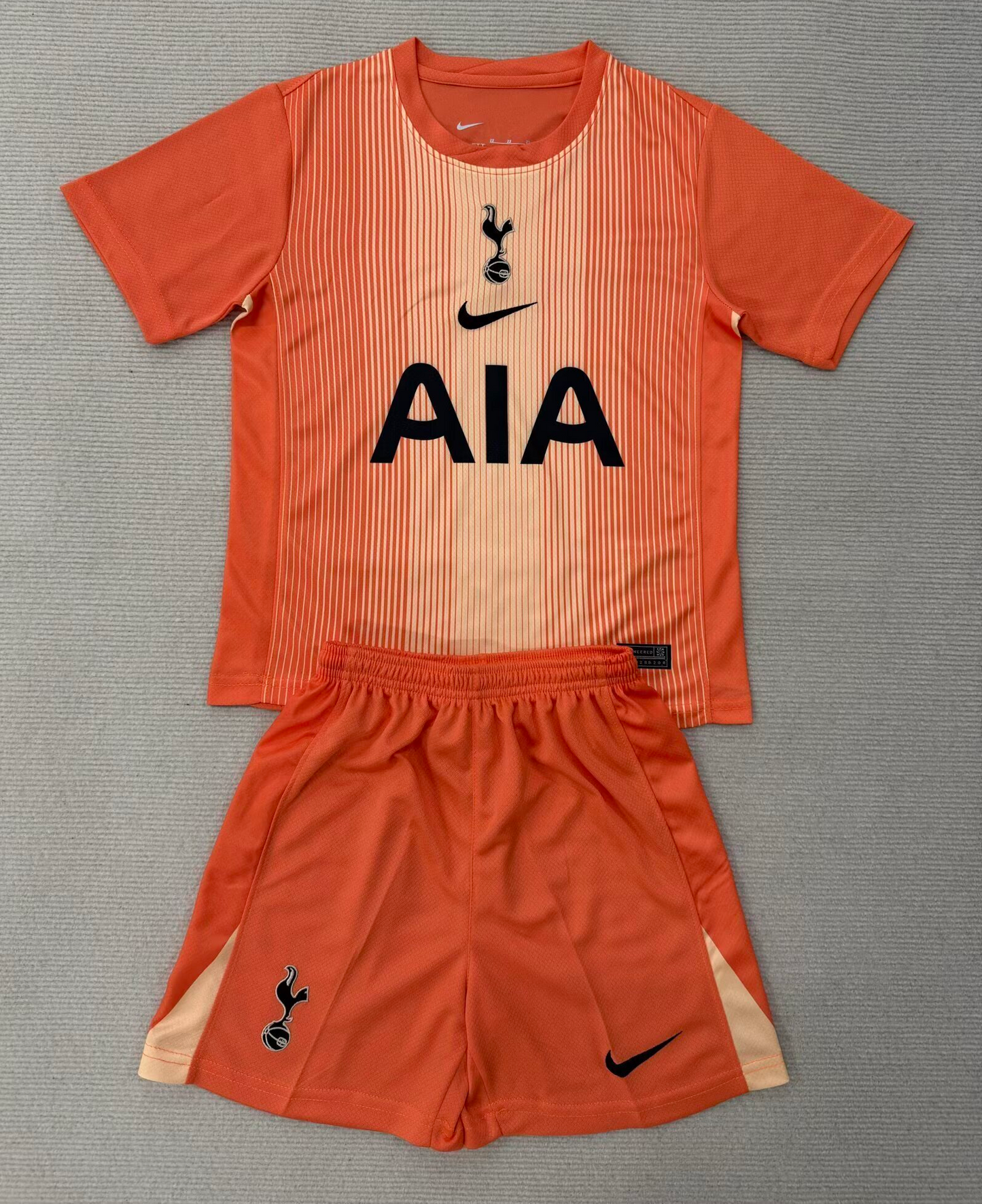 Kit Infantil Tottenham Goleiro 25/26 -  Laranja